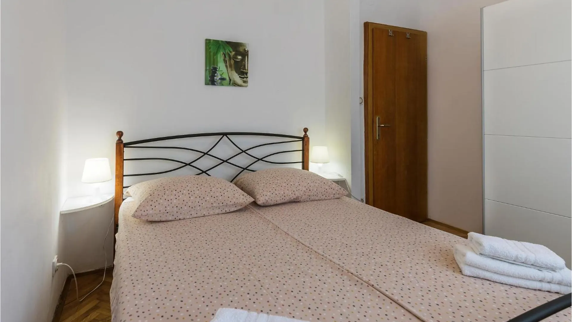 3 Bedroom Gorgeous Home In Labin ラビン